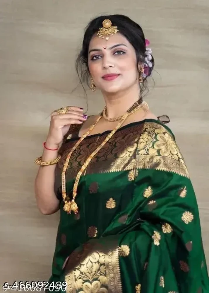 Felicitous Soft Silk Saree With Imaginative Blouse Piece