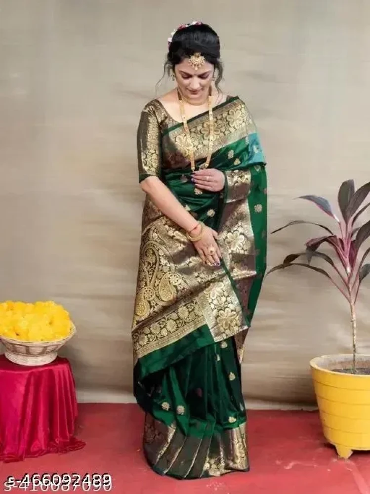 Felicitous Soft Silk Saree With Imaginative Blouse Piece